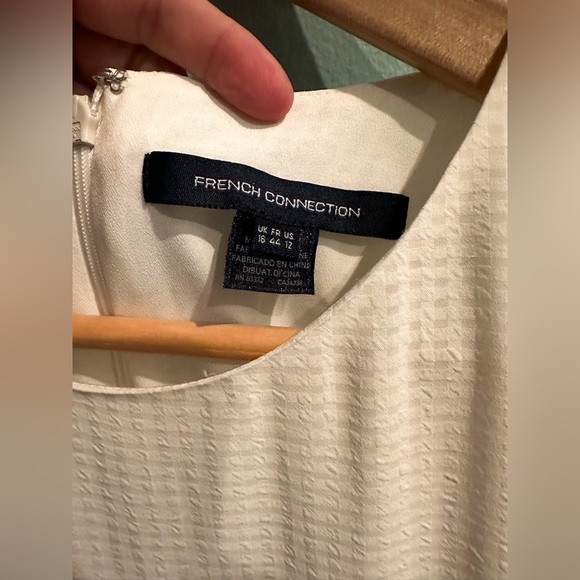 French Connection Sleeveless Dress US Size 12 Off White Cream Lined with Pockets - Picture 3 of 7